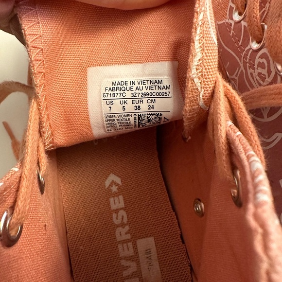 Converse Run Star Hike High Top Pink Quartz White Floral 571877C Women Size 7.0 - Picture 12 of 12